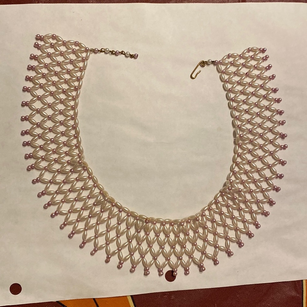 Beaded collar plastic beads necklace pearl pink & pearl gold tone hook